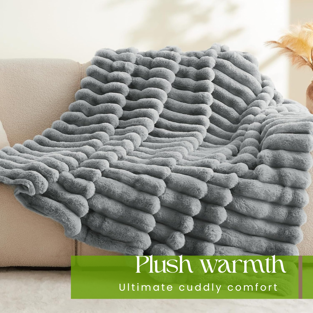 Cuddly Wonder Deluxe – Extra-Large Premium Fleece Blanket