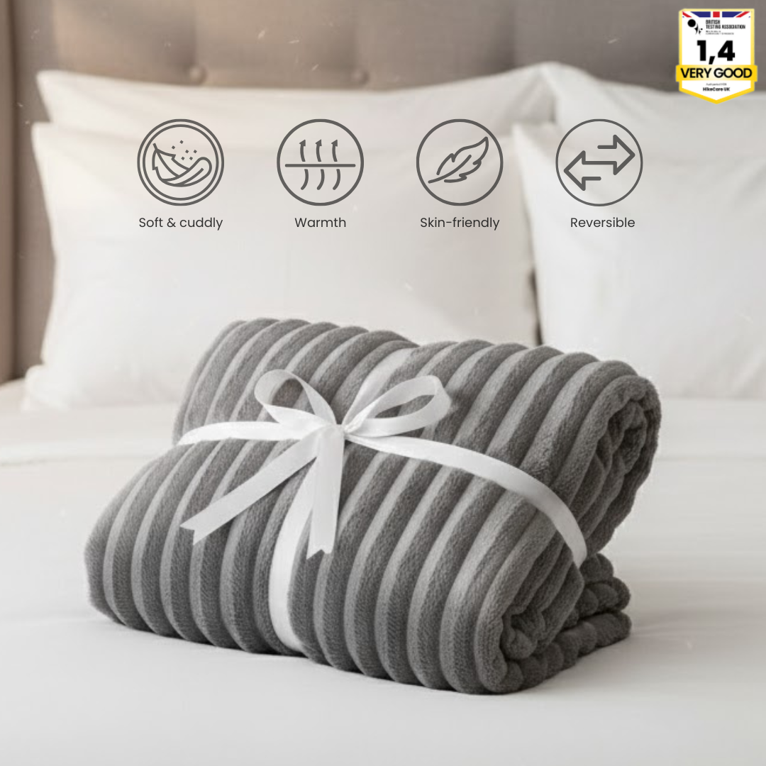 Cuddly Wonder Deluxe – Extra-Large Premium Fleece Blanket