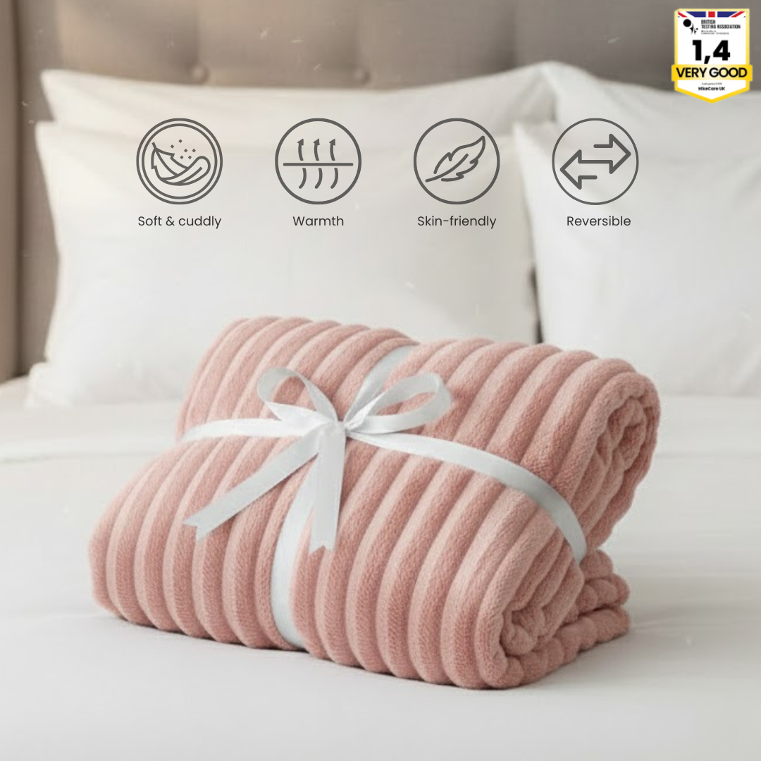 Cuddly Wonder Deluxe – Extra-Large Premium Fleece Blanket