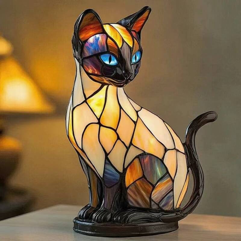 Luna luminous cat - handmade lamp that makes hearts shine